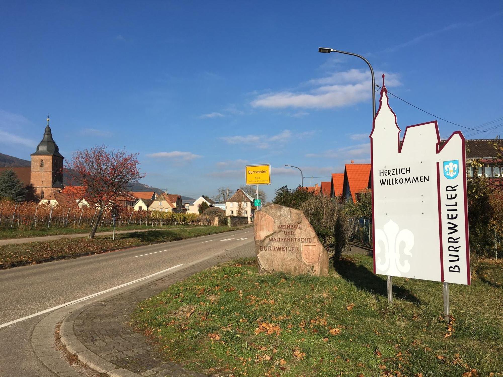 Ferienwohnung Suedpfalzblick เบอร์ไวเลอร์ ภายนอก รูปภาพ
